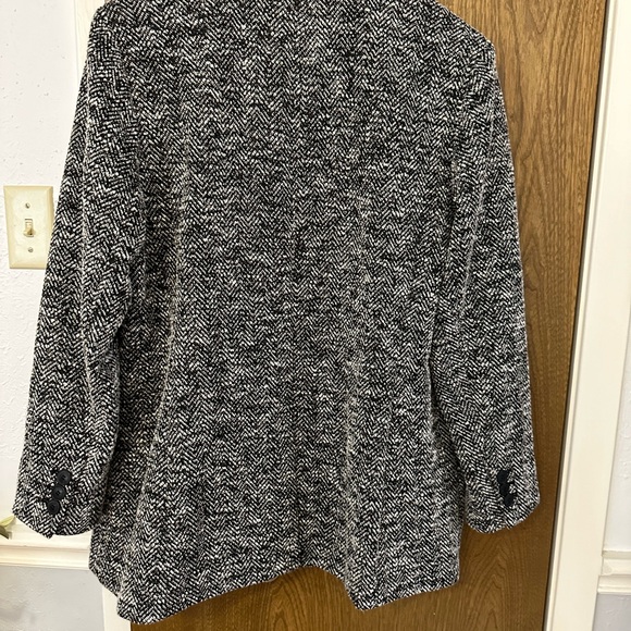 Talbots Black and White Blazer - Picture 2 of 6